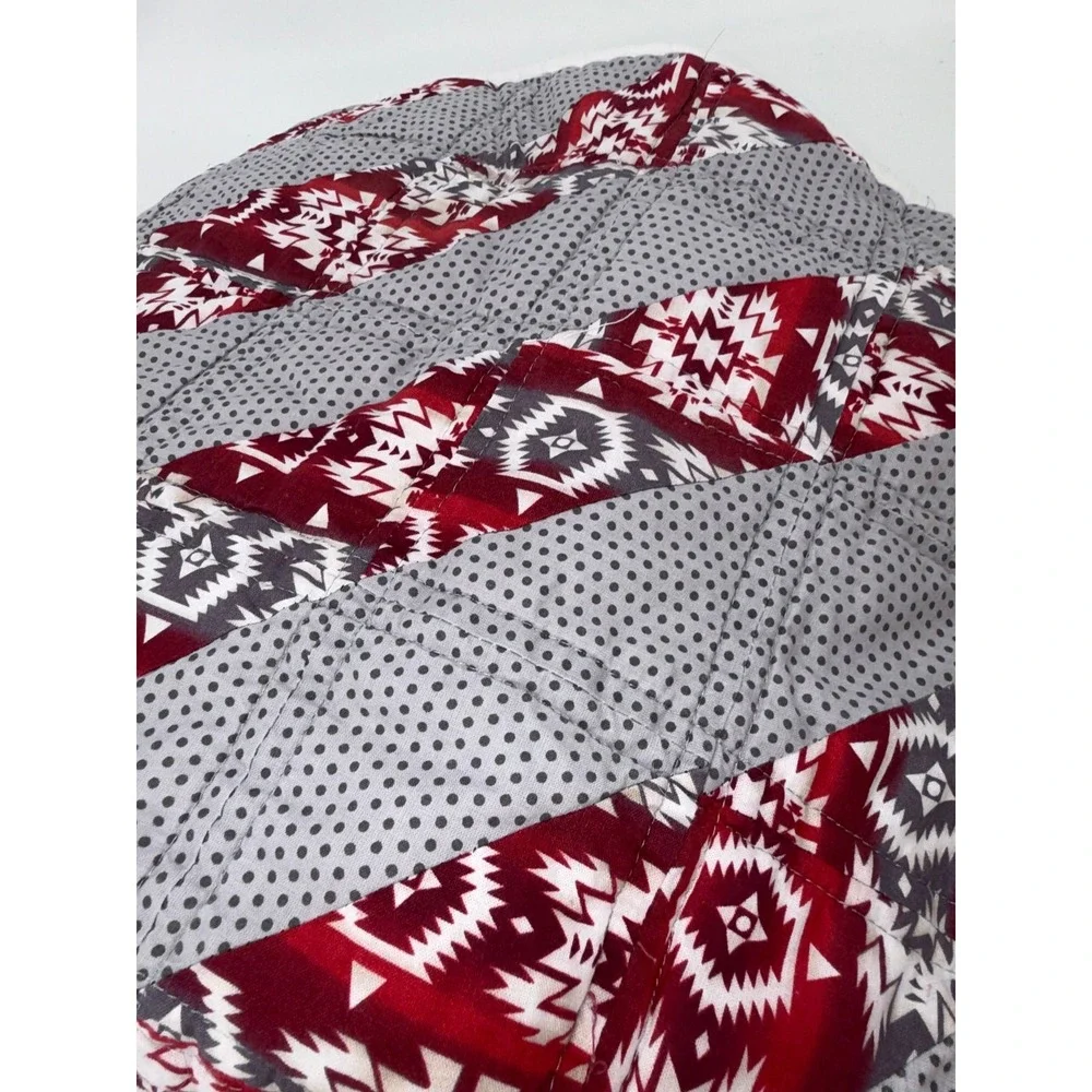 Quilt approximately 47